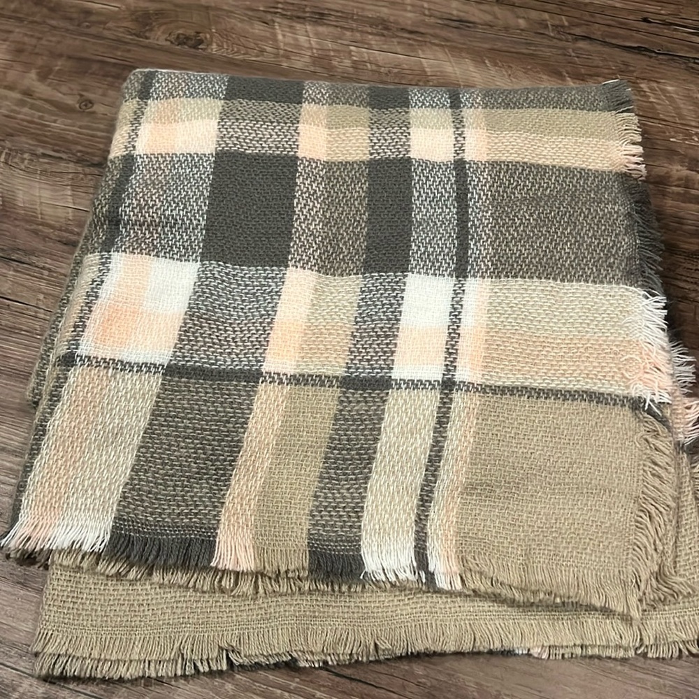 Neutral pink blanket scarf